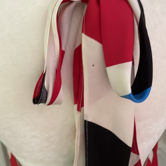 💙❤️ Ralph Lauren sleeveless tie-back blouse. Perfect for summer holidays! ❤️💙 - Picture 4 of 9